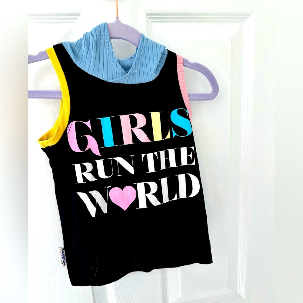 Adorable boutique hooded tank top